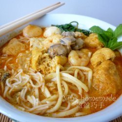 Seafood Curry Noodles (curry Mee)
