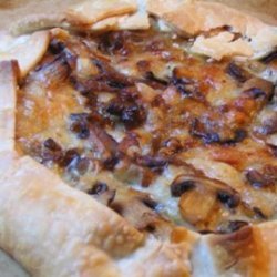 Sour Cream And Mushroom Pie