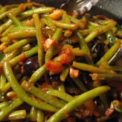 Sauteed String Beans With Tomatoes And Olives