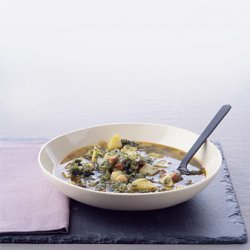 Kale and Chickpea Soup