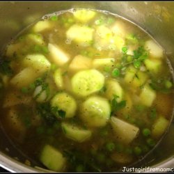 Cold Cucumber Mint Soup