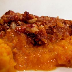 Mashed Sweet Potatoes With Oatmeal Cookie Topping