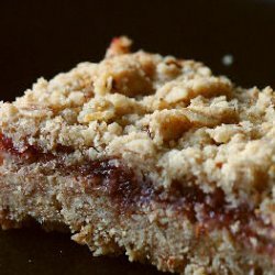 Delicious Raspberry Walnut Shortbread Bars