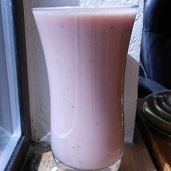 Peanut Butter and Jelly Smoothie