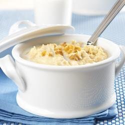 Creamy Banana Walnut Oatmeal