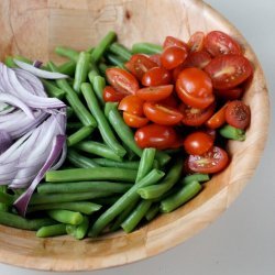 Green Bean and Red Onion Salad