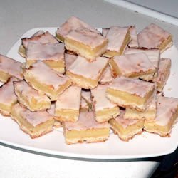 Sunburst Lemon Bars