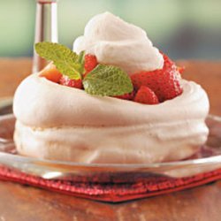 Low Fat Meringue Nest