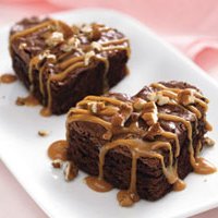 Caramel Pecan Brownie Hearts