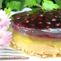 Apple Mold With Lemon And Blueberry Gelatin