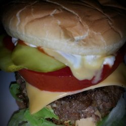 Cheddar Cheese-Stuffed Burgers