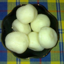 Sweet Cheese Balls Or Rasgulla