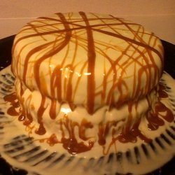 Uzi Caramel Cake