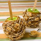 Caramel Peanut Butter Crunch Apples