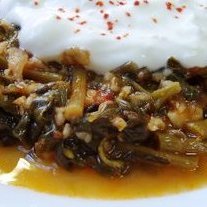 Purslane Stew With Yogurt