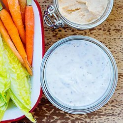 Zaatar Yogurt Dip and Vegetables