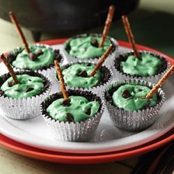 Chocolate Witch Cauldrons