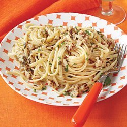 Linguine with White Clam Sauce