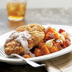 Tyler's Country-Fried Steak with Uncle Ellis' Cornmeal Gravy