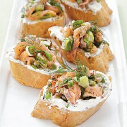 Smoked Salmon Crostini