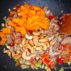 Ginger-Cashew Chicken