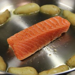 Horseradish-Crusted Salmon with Beets