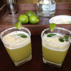 Pineapple-Mint Mojito