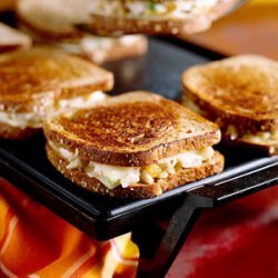 Grilled Chicken 'N' Cheese Sandwiches