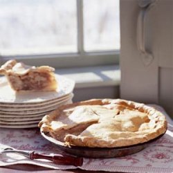 Pear, Walnut, and Maple Syrup Pie