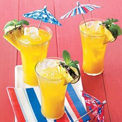 Pineapple Planter's Punch