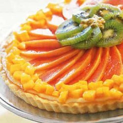 Cheesecake Tart with Tropical Fruits