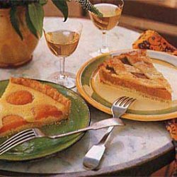 Apricot Tart with Honey and Almonds