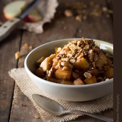 Spiced Raisin and Apple Crisp