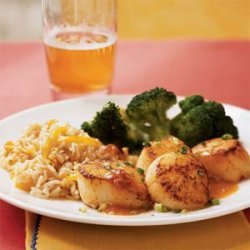 Scallops with Chipotle-Orange Sauce