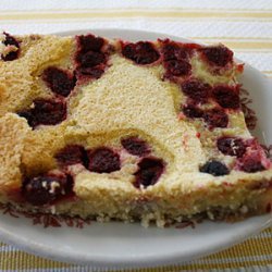 Raspberry Kuchen Bars