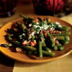 Asparagus Salad with Piquillo Peppers and Capers (Ensalada de Esparragos con Alcaparras)