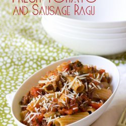 Pasta with Fresh Tomato Sauce and Sausage