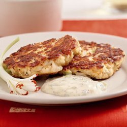 Creole Cakes with Sweet and Spicy Remoulade Sauce