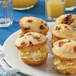 Scrambled Egg Muffin Sliders
