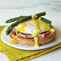 Eggs Benedict Waffle Sandwiches