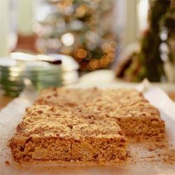 Pear-Cornmeal Crunch Cake