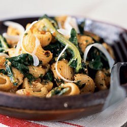 Whole-Wheat Pasta Shells with Spicy Tomato Pesto and Winter Greens