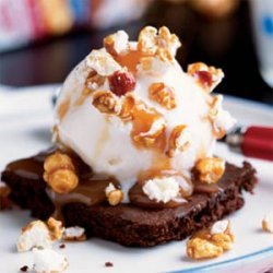 Cracker Jack Brownie Sundae