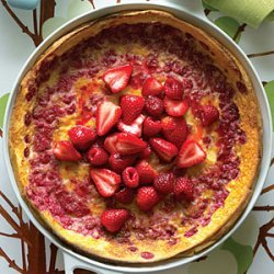 Custardy Oven Pancake with Mixed Berries