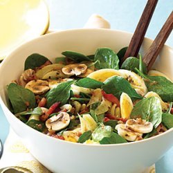 Spinach, Mushroom, and Fennel Salad with Warm Bacon Vinaigrette