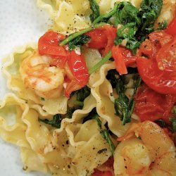 Pasta with Shrimp, Tomatoes and Arugula