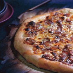 Gorgonzola and Grape Pizza