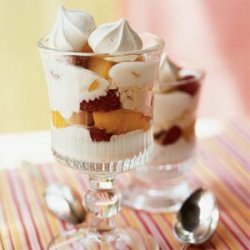 Peach and Raspberry Pavlova Parfaits