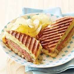 Roast Beef and Two-Chile Grilled Cheese on Onion Rolls