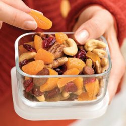 Healthful Fruit-and-Nut Mix